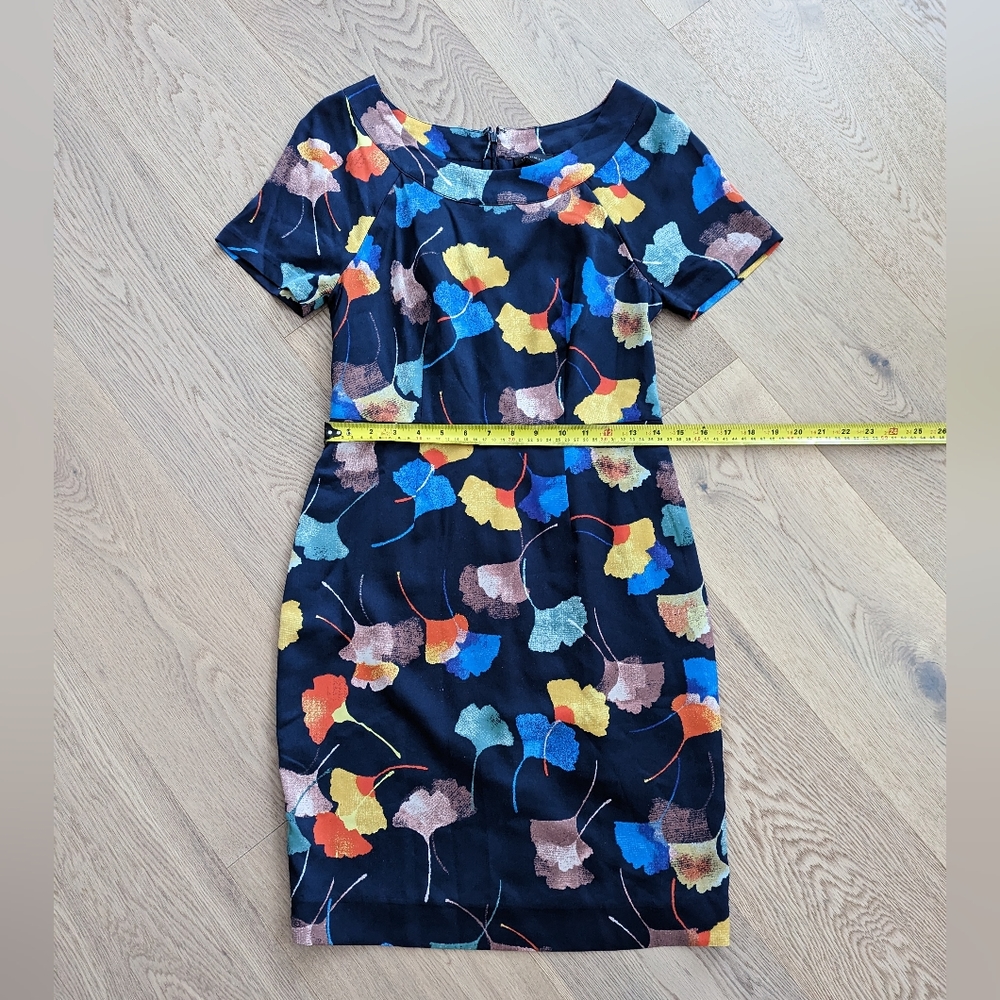 Dress - Picture 3 of 7